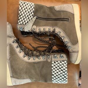 Cushe suede leather‎ lace up boots with checkered wool top WATERPROOF sz 7